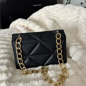 Black Quilted Chain Shoulder Bag